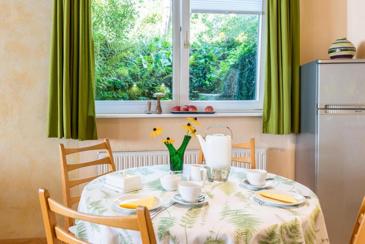 אוברלינגן Ferienwohnung Gruenspecht מראה חיצוני תמונה